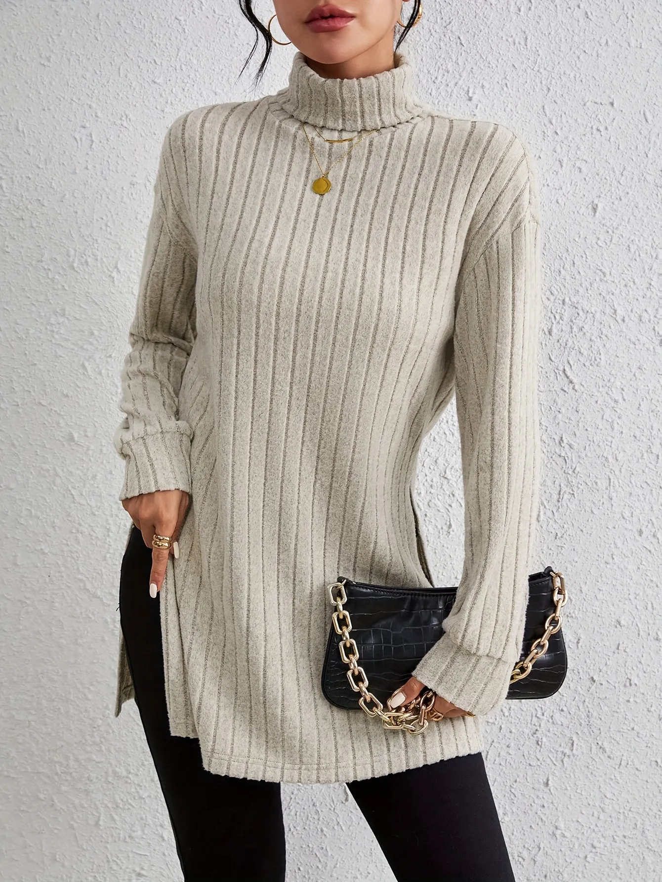 Chic Ribbed Turtleneck and Split Sleeve Womens Tshirt